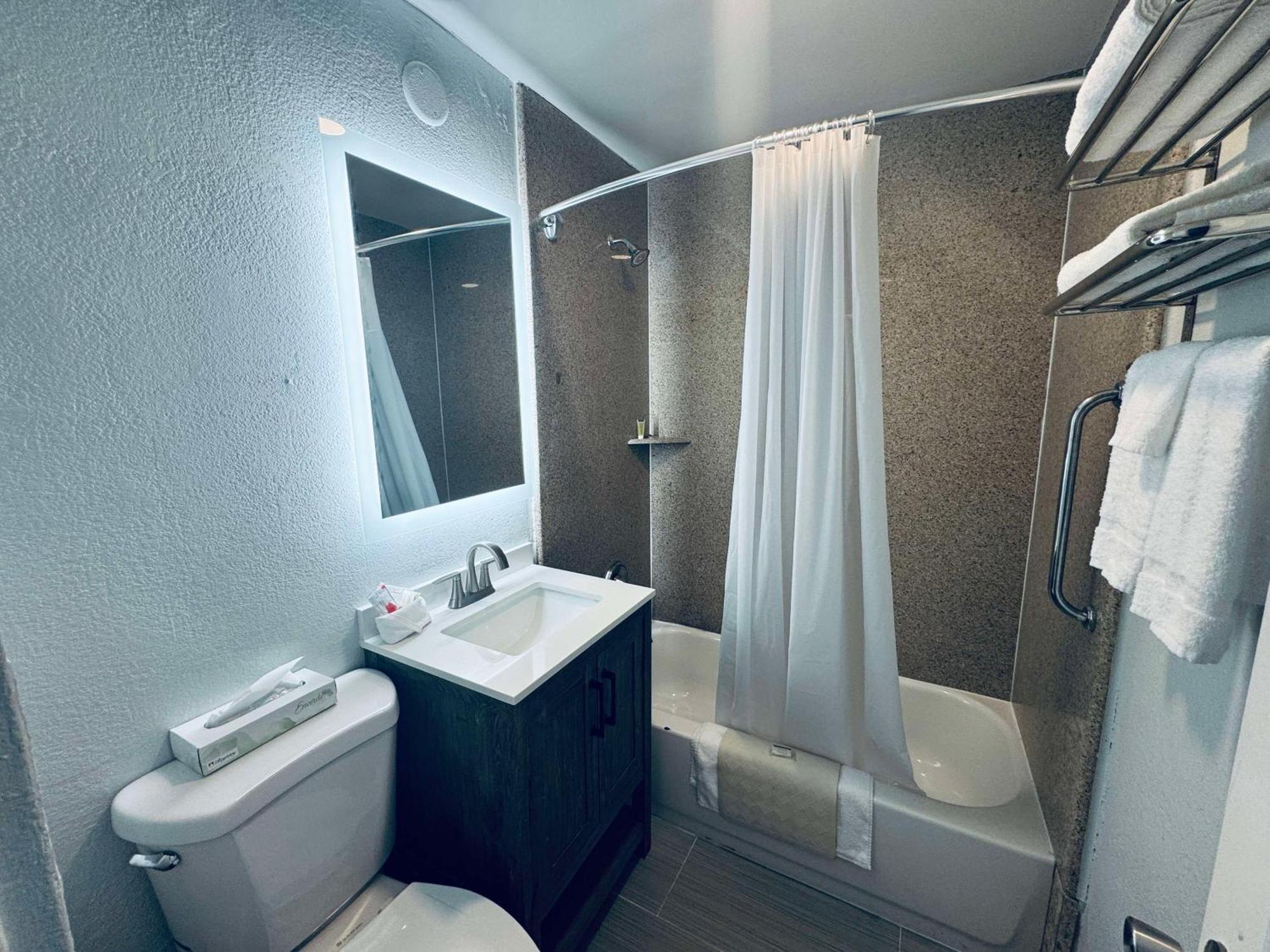 Surestay By Best Western Central Motel